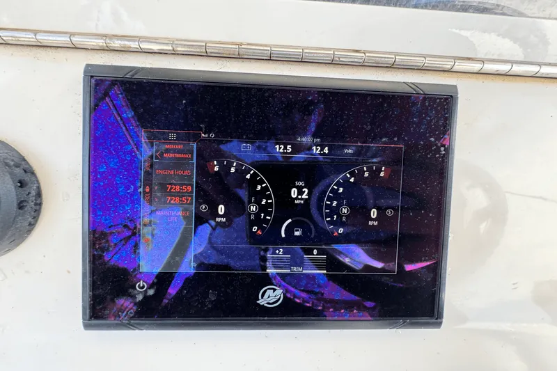 Slide: The Image of SeaVee 290B 2006 - 34