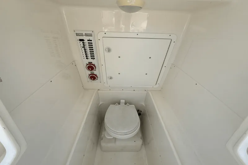 Slide: The Image of SeaVee 290B 2006 - 36