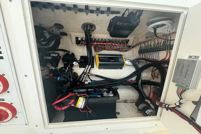 Slide: The Image of SeaVee 290B 2006 - 37