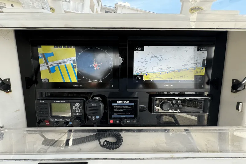 Slide: The Image of SeaVee 290B 2006 - 9