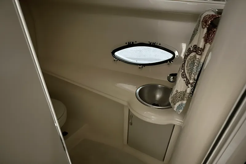 Slide: The Image of Larson CABRIO 270 2001 - 19