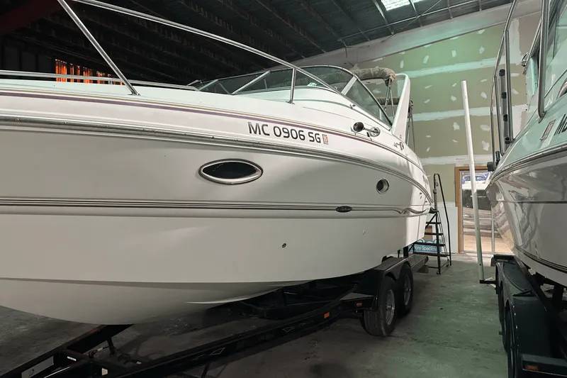 Slide: The Image of Larson CABRIO 270 2001 - 2