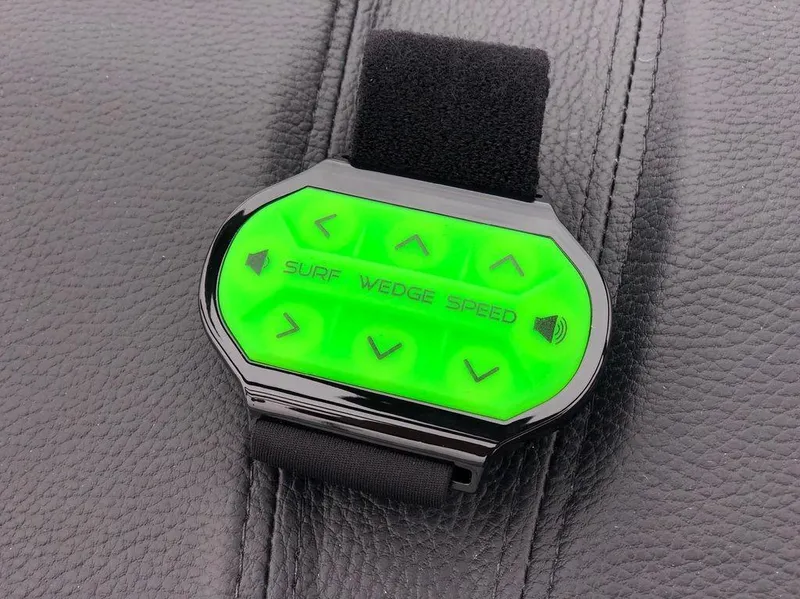 Slide: The Image of Malibu Wakesetter 21 VLX 2019 - 11