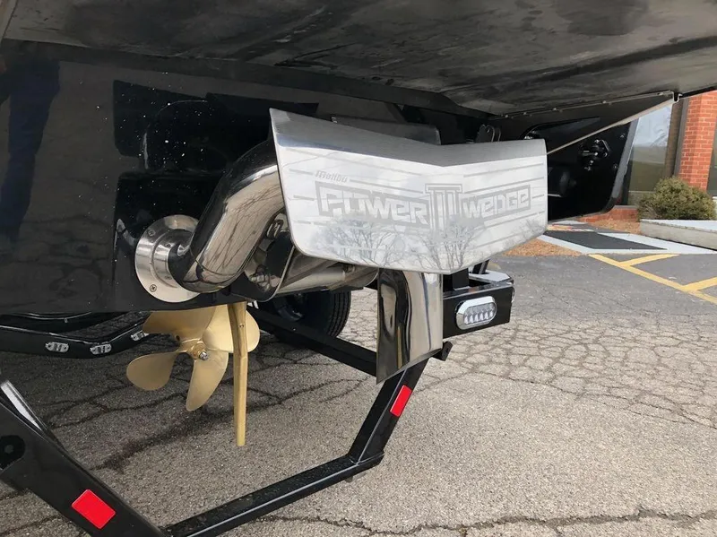 Slide: The Image of Malibu Wakesetter 21 VLX 2019 - 13