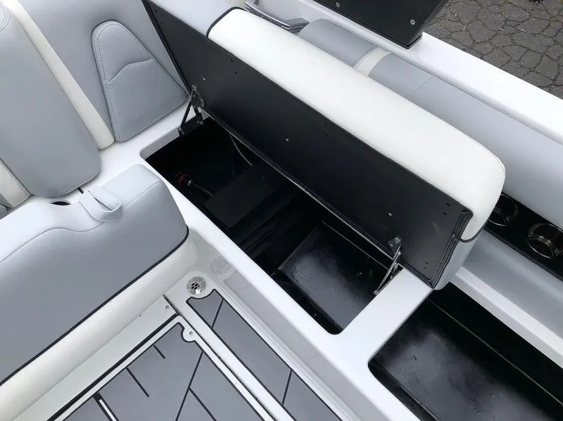 Slide: The Image of Malibu Wakesetter 21 VLX 2019 - 5