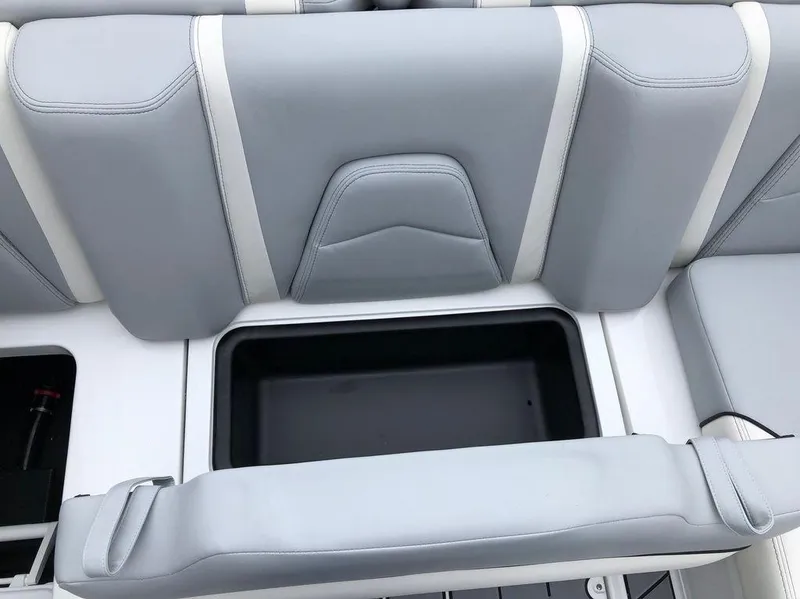 Slide: The Image of Malibu Wakesetter 21 VLX 2019 - 8