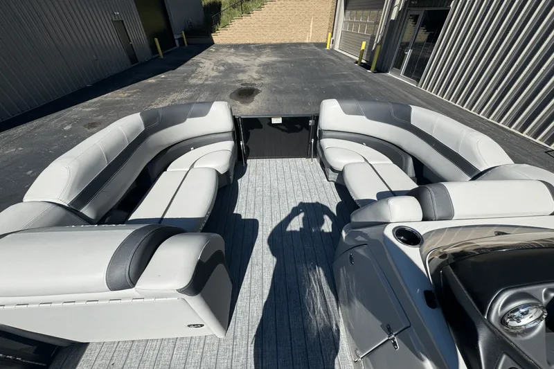 Slide: The Image of Sylvan L3 LZ 2022 - 18