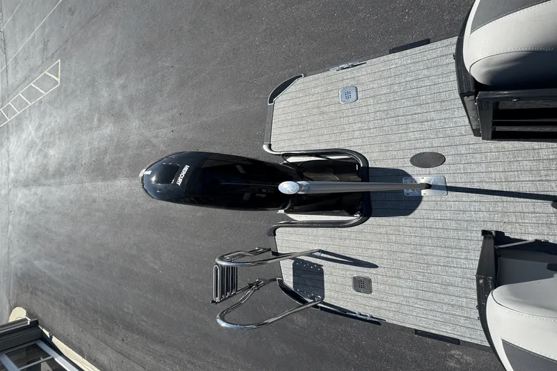 Slide: The Image of Sylvan L3 LZ 2022 - 21