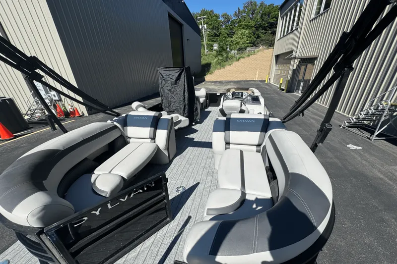 Slide: The Image of Sylvan L3 LZ 2022 - 6