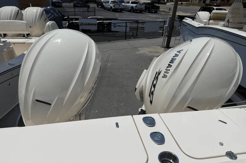 Slide: The Image of Grady-White Freedom 345 2026 - 11