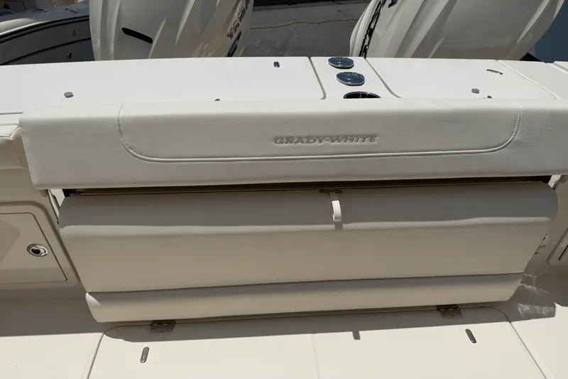 Slide: The Image of Grady-White Freedom 345 2026 - 12