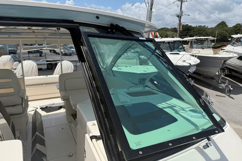 Slide: The Image of Grady-White Freedom 345 2026 - 28