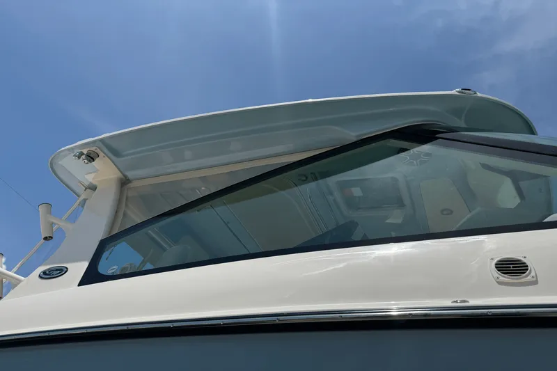 Slide: The Image of Grady-White Freedom 345 2026 - 3