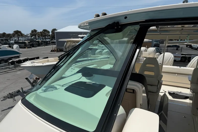 Slide: The Image of Grady-White Freedom 345 2026 - 33