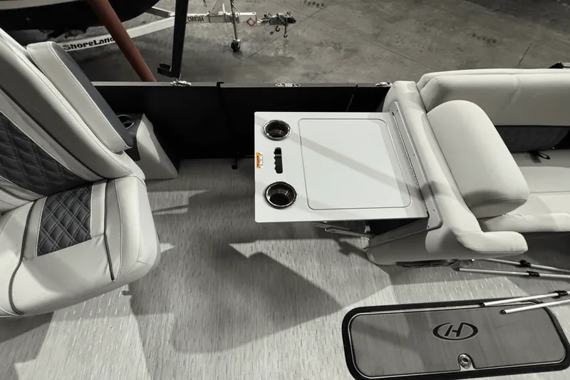 Slide: The Image of Harris 230 SUNLINER 2023 - 19