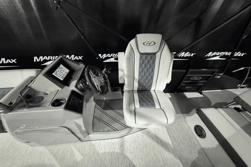 Slide: The Image of Harris 230 SUNLINER 2023 - 23