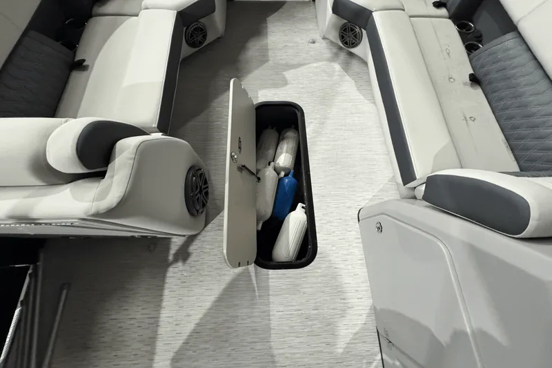 Slide: The Image of Harris 230 SUNLINER 2023 - 28