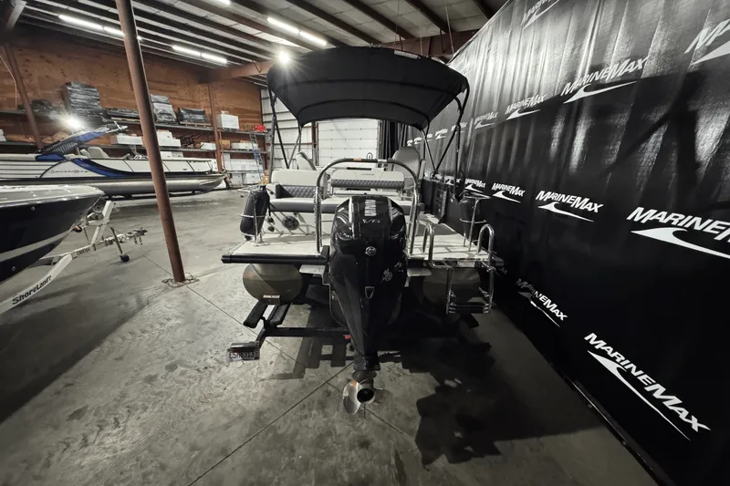 Slide: The Image of Harris 230 SUNLINER 2023 - 3