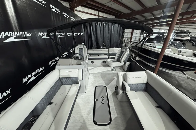 Slide: The Image of Harris 230 SUNLINER 2023 - 33