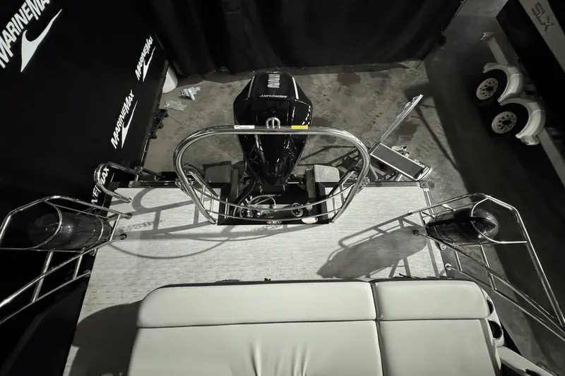 Slide: The Image of Harris 230 SUNLINER 2023 - 5