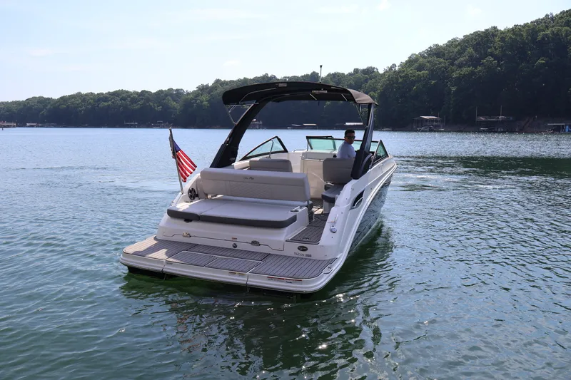 Slide: The Image of Sea Ray SDX 250 2022 - 4