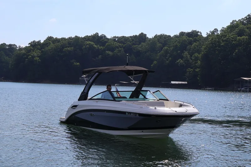 Slide: The Image of Sea Ray SDX 250 2022 - 8