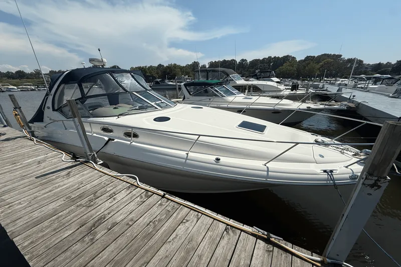 Slide: The Image of Sea Ray 320 SUNDANCER 2004 - 2