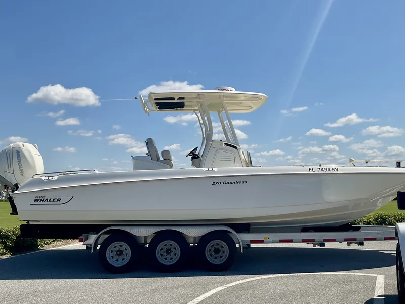 The Image of Boston Whaler 270 Dauntless 2019 - 0