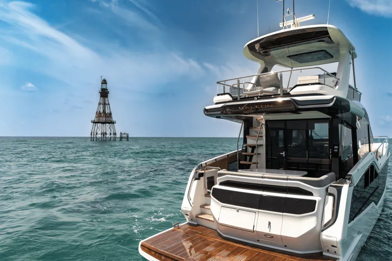 Slide: The Image of Galeon 560 FLY 2025 - 180