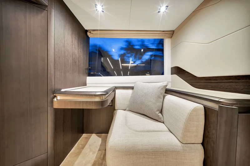 Slide: The Image of Galeon 560 FLY 2025 - 227