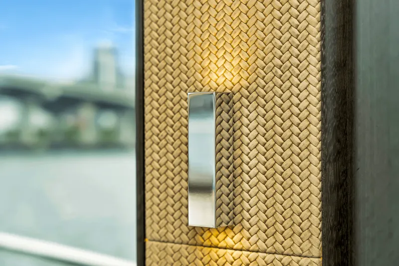 Slide: The Image of Galeon 560 FLY 2025 - 39