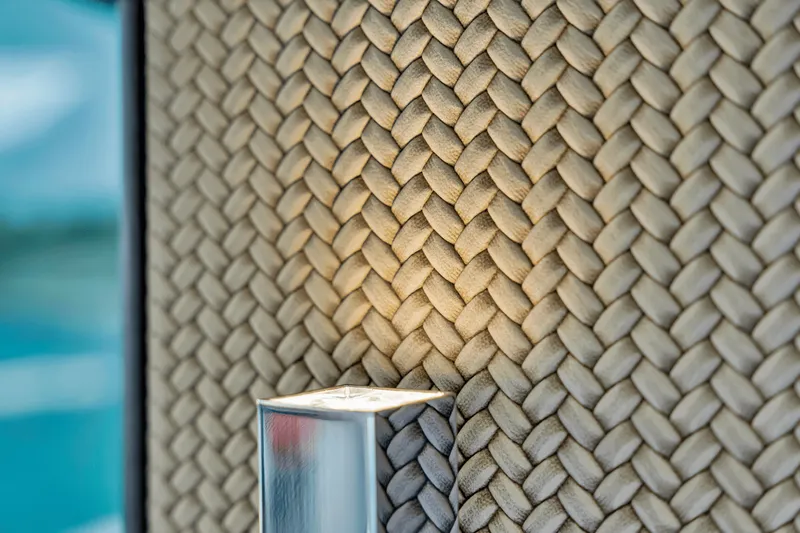 Slide: The Image of Galeon 560 FLY 2025 - 87