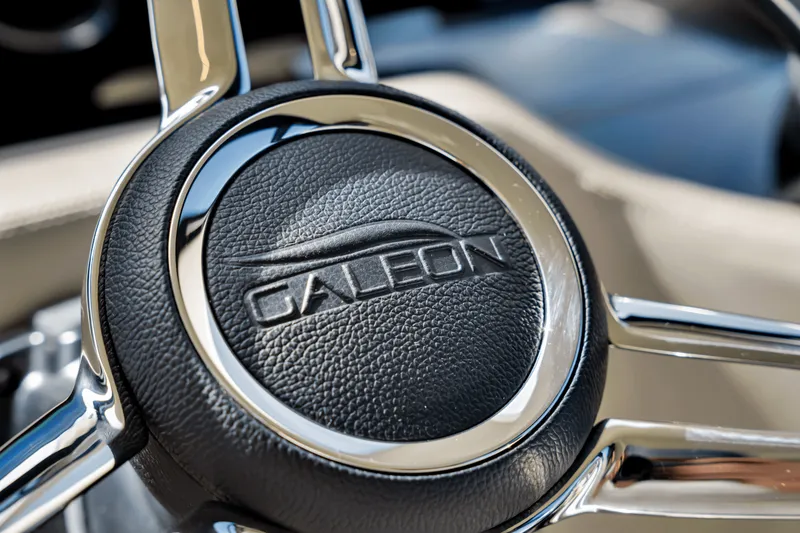 Slide: The Image of Galeon 560 FLY 2025 - 89