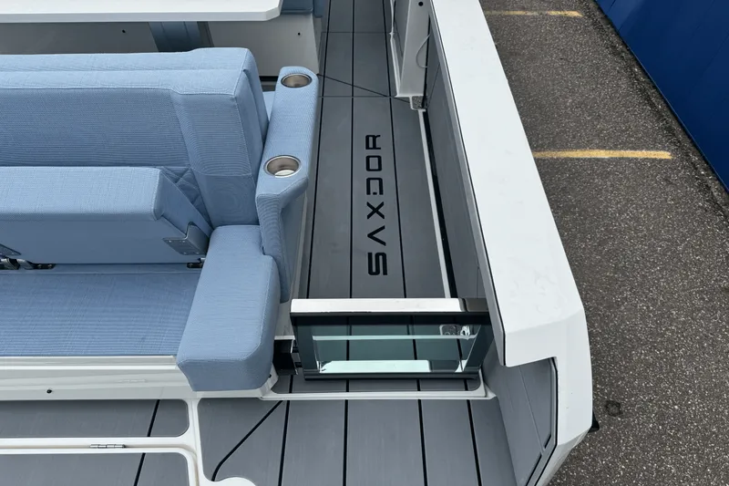 Slide: The Image of Saxdor 320 GTO 2025 - 13