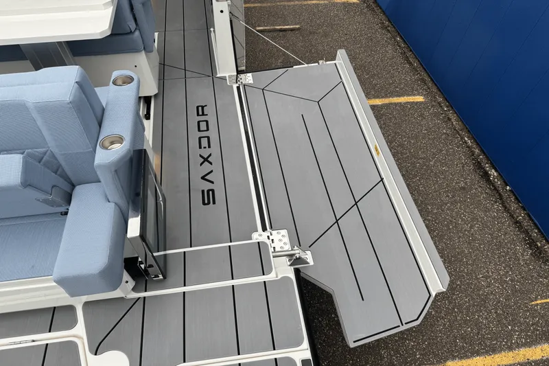 Slide: The Image of Saxdor 320 GTO 2025 - 14