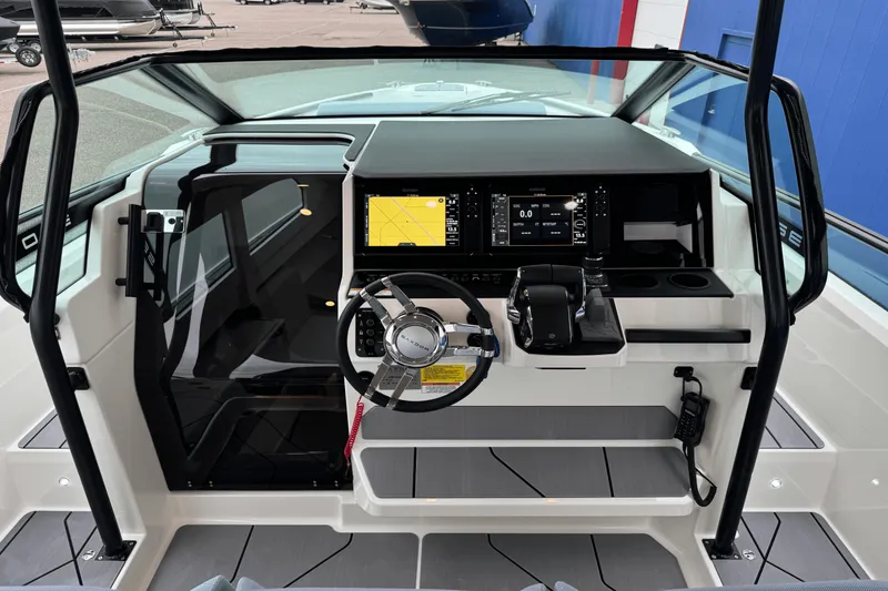 Slide: The Image of Saxdor 320 GTO 2025 - 40