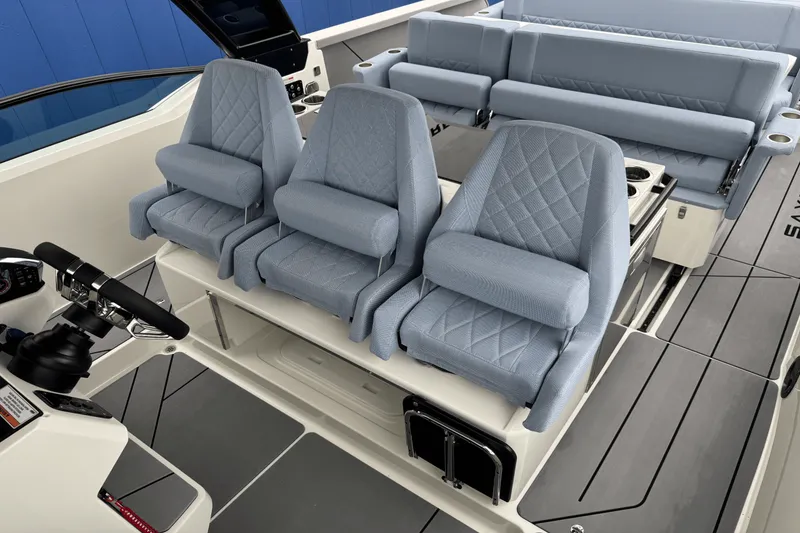 Slide: The Image of Saxdor 320 GTO 2025 - 36
