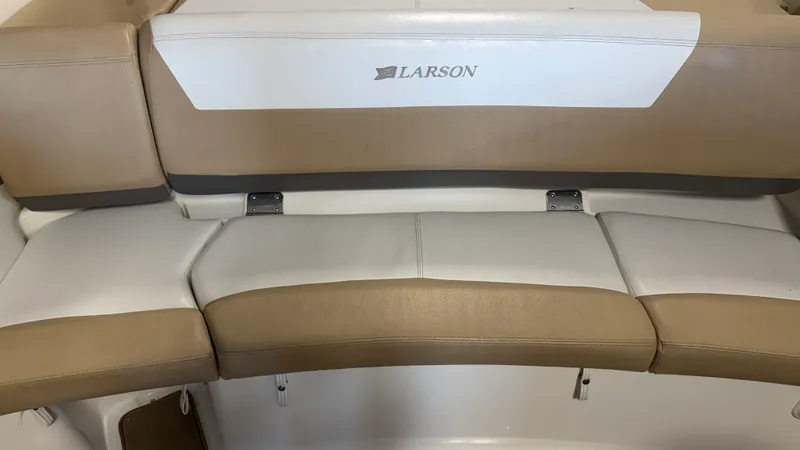 Slide: The Image of Larson 228 LXI 2005 - 21