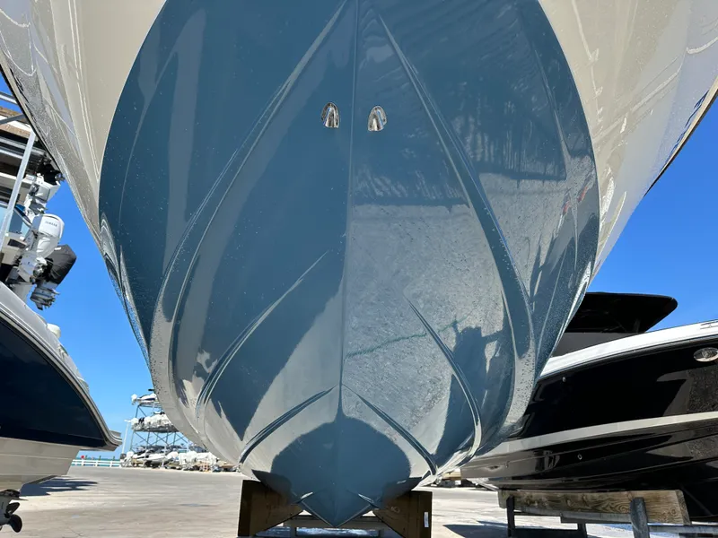 Slide: The Image of Sea Ray 310 SLX OB 2022 - 2