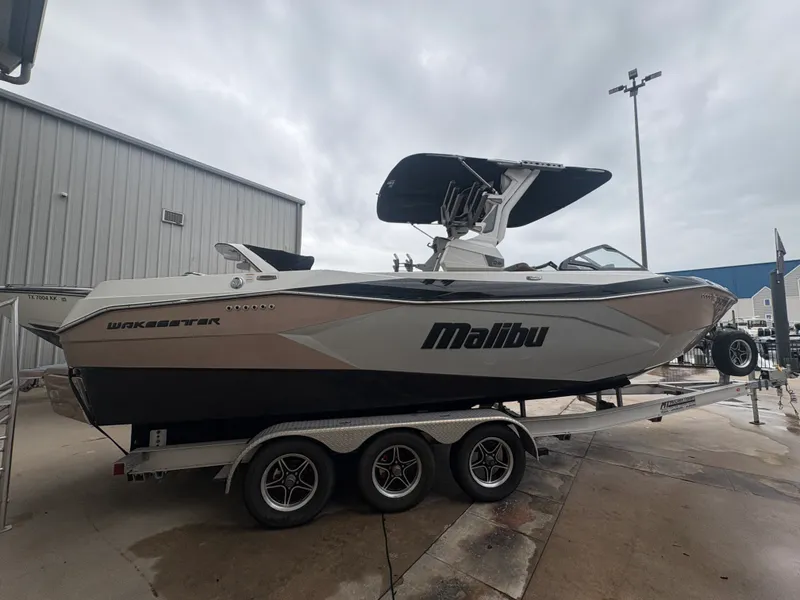 The Image of Malibu 26LSV 2024 - 0