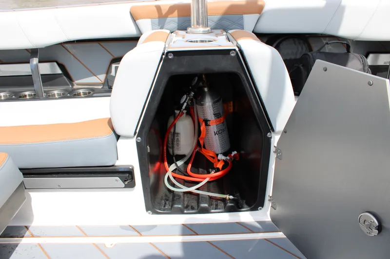 Slide: The Image of Malibu 26LSV 2024 - 43