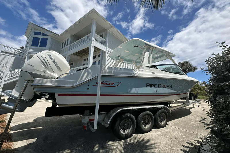 Slide: The Image of Boston Whaler 280 VANTAGE 2022 - 1