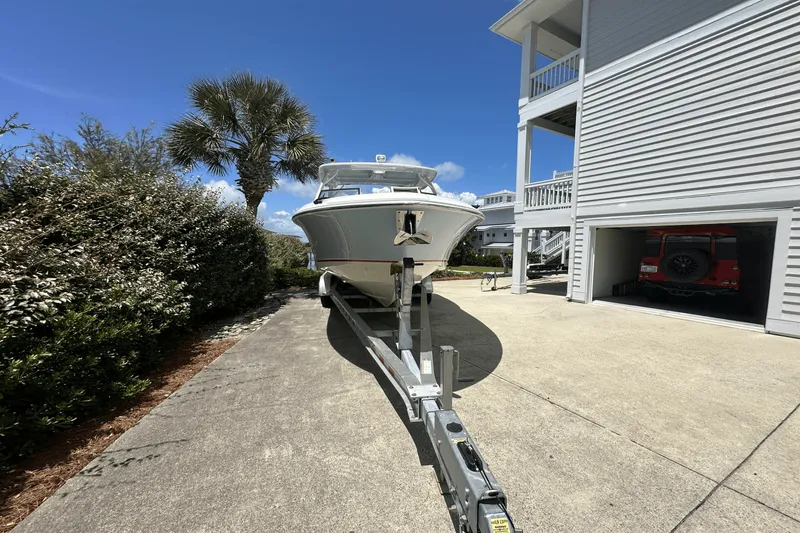 Slide: The Image of Boston Whaler 280 VANTAGE 2022 - 3