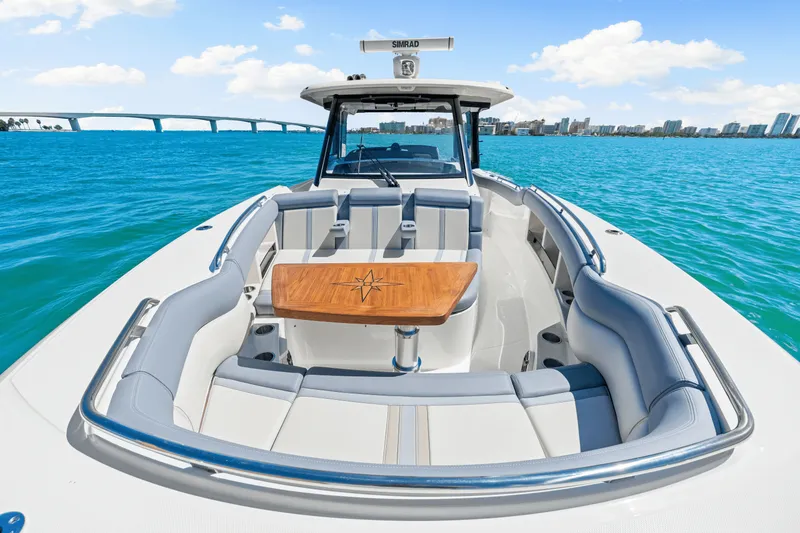 Slide: The Image of Boston Whaler 350 Realm 2025 - 54