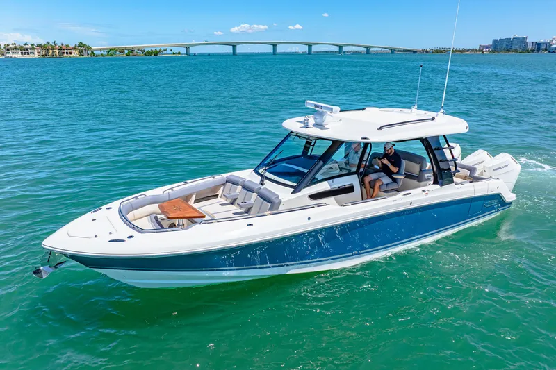 Slide: The Image of Boston Whaler 350 Realm 2025 - 7