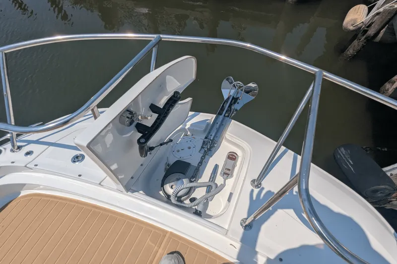 Slide: The Image of Sea Ray 320 DA 2023 - 34