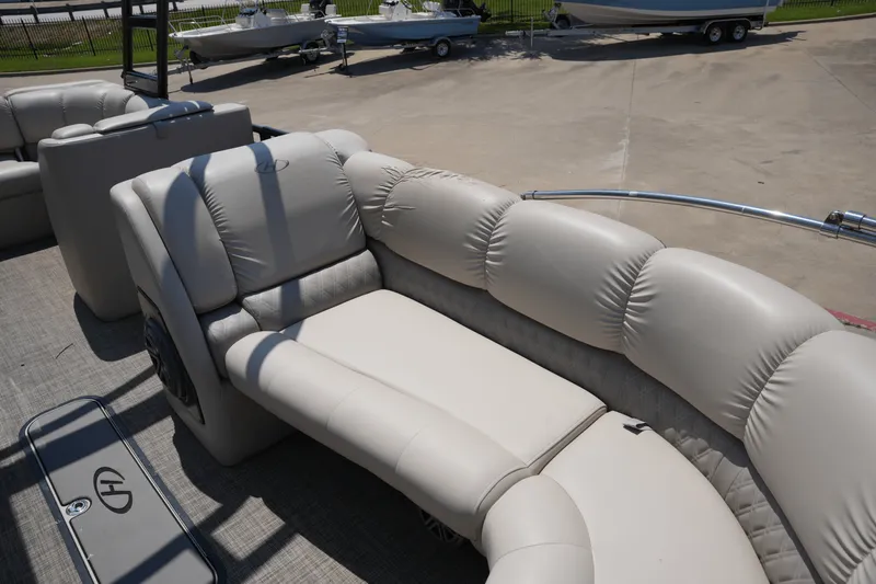 Slide: The Image of Harris Solstice 220 2019 - 9