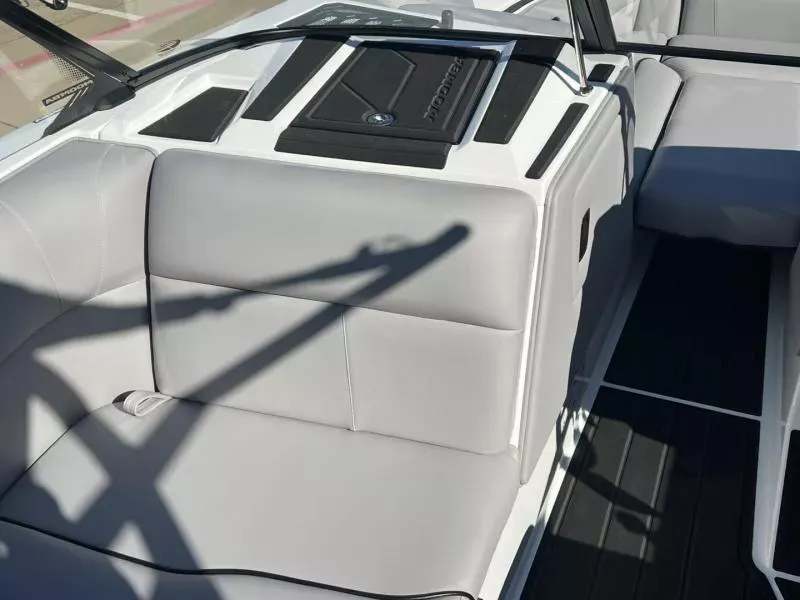 Slide: The Image of Moomba 400 2026 - 13