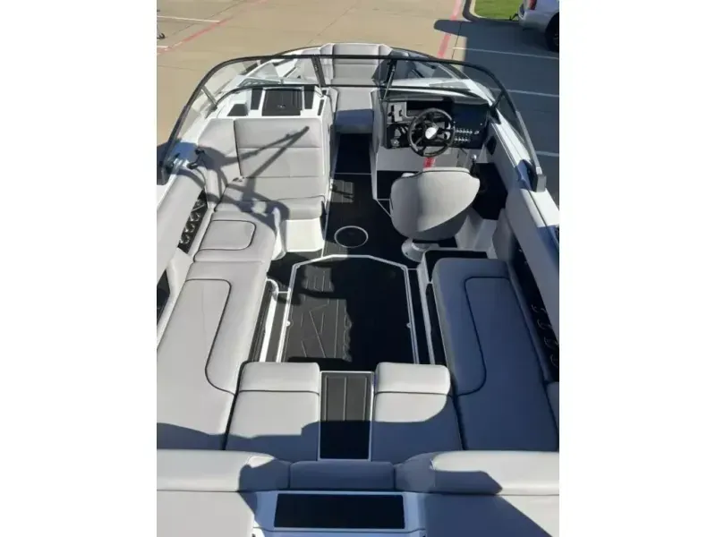 Slide: The Image of Moomba 400 2026 - 10