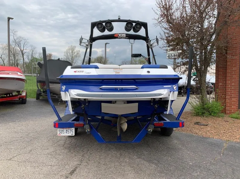 Slide: The Image of Axis Core Series A20 2014 - 19